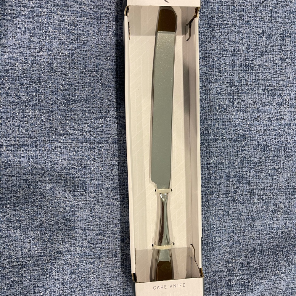 MIKASA Bravo Stainless Steel Cake Knife